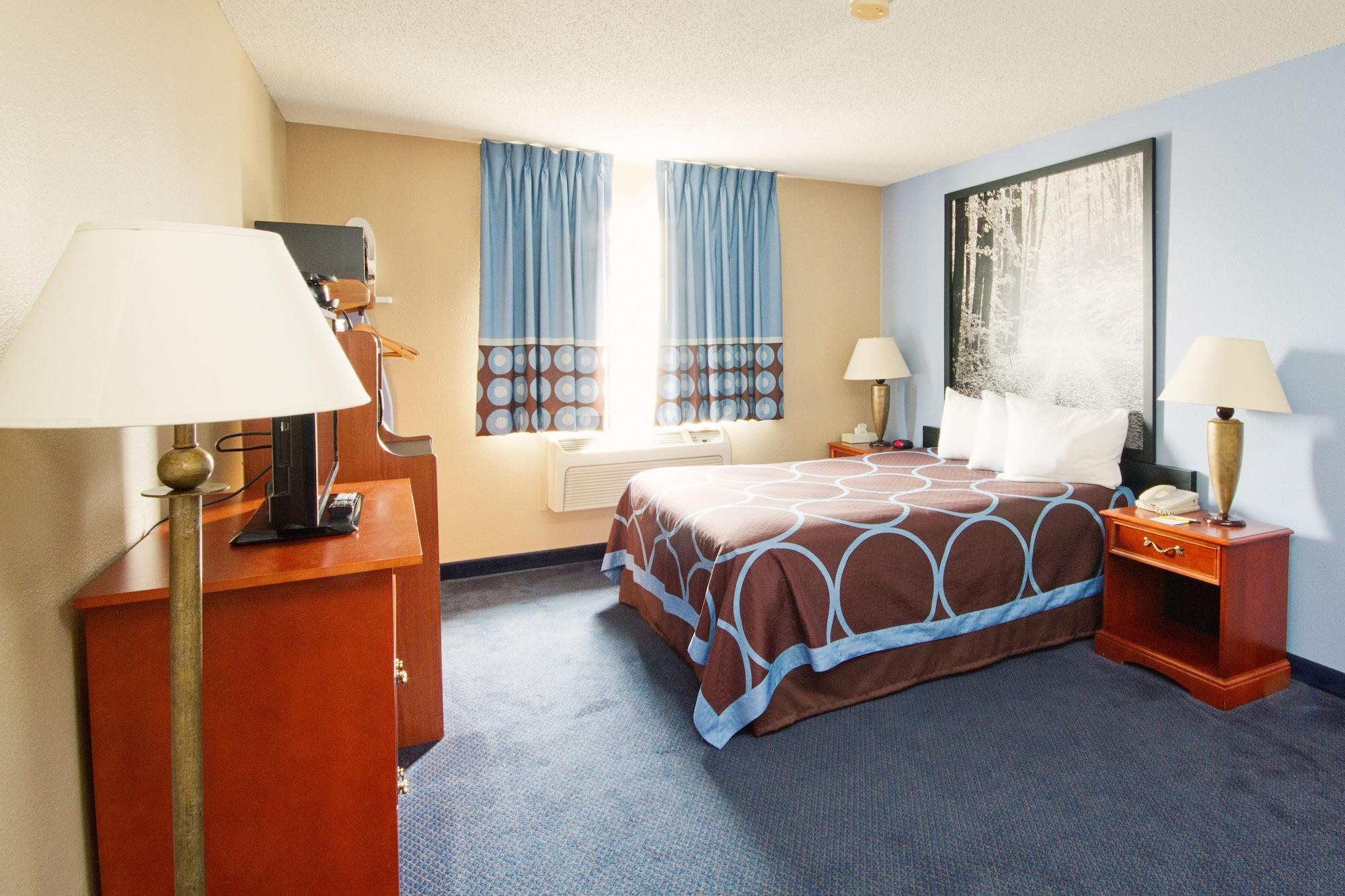 Super 8 By Wyndham Adrian Hotel Kültér fotó